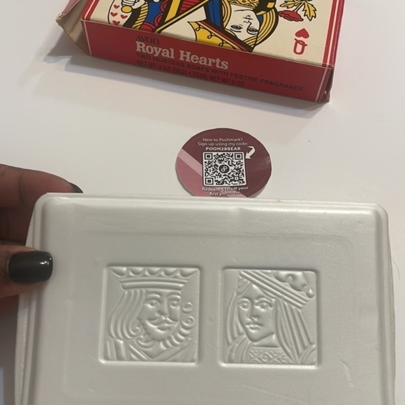 Vintage Avon Royal Hearts Hostess Soaps festive fragrance bar 3oz each 2pack - Picture 7 of 13